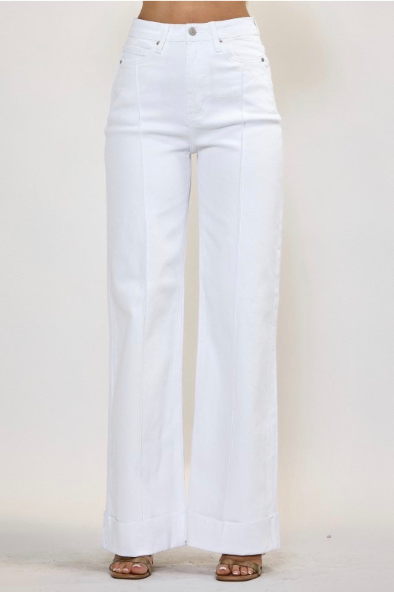 Vibrant White Wide-Leg Jeans